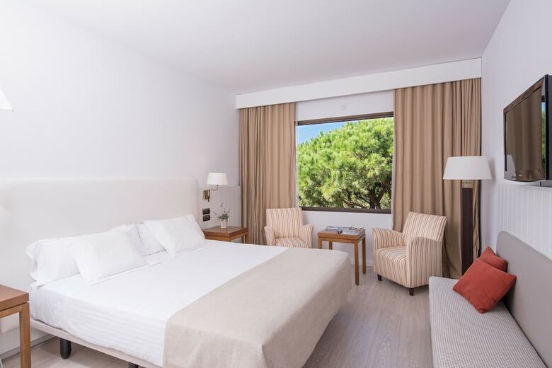 Hotel La Costa Golf & Beach Resort