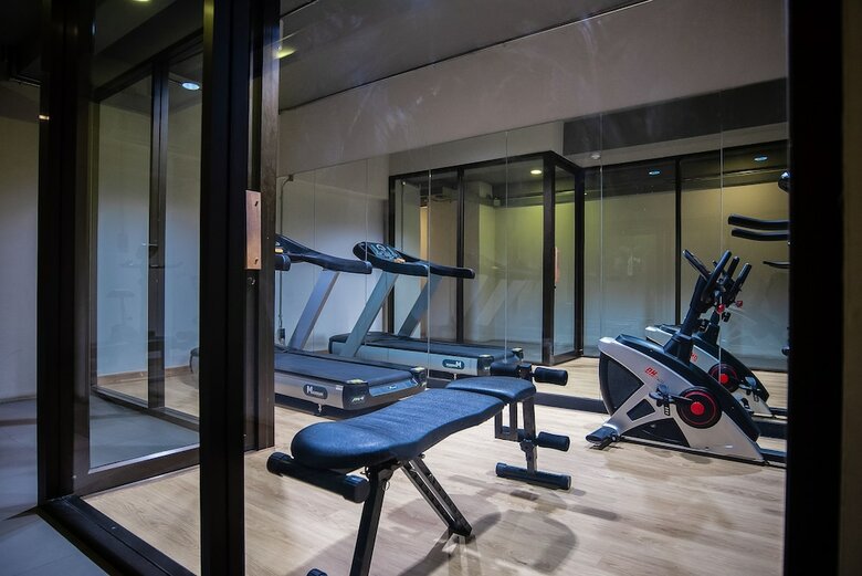 Tha City Loft Hotel