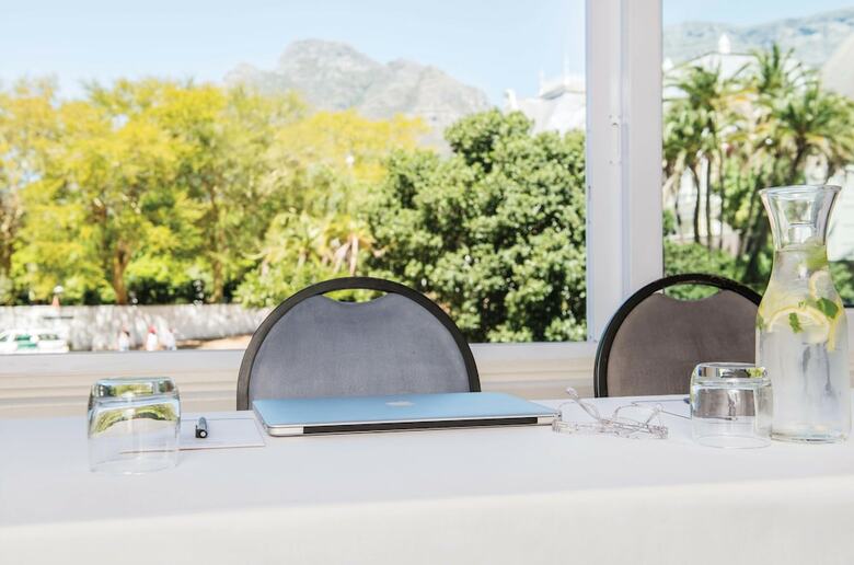 Cape Town Hollow Boutique Hotel