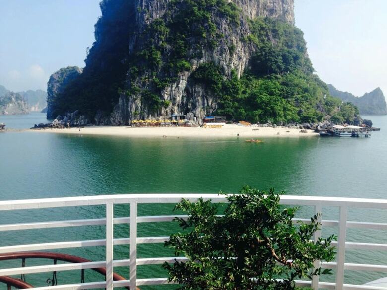 Huong Hai Sealife Cruise