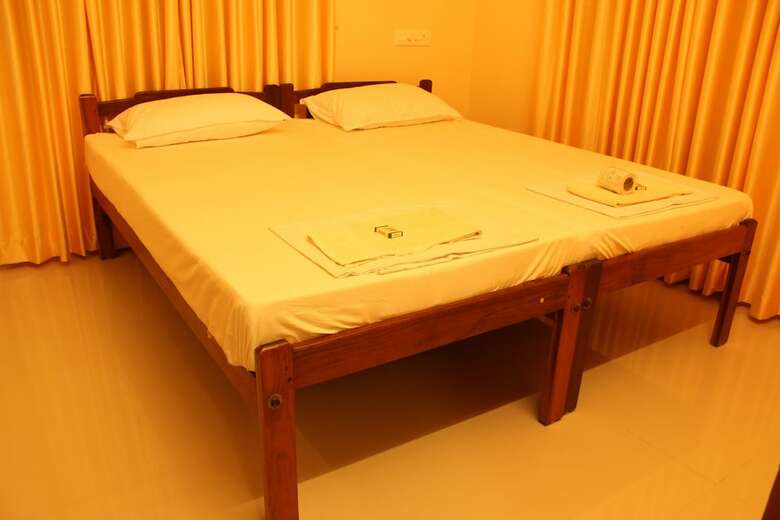 Hotel Bastian Homestay