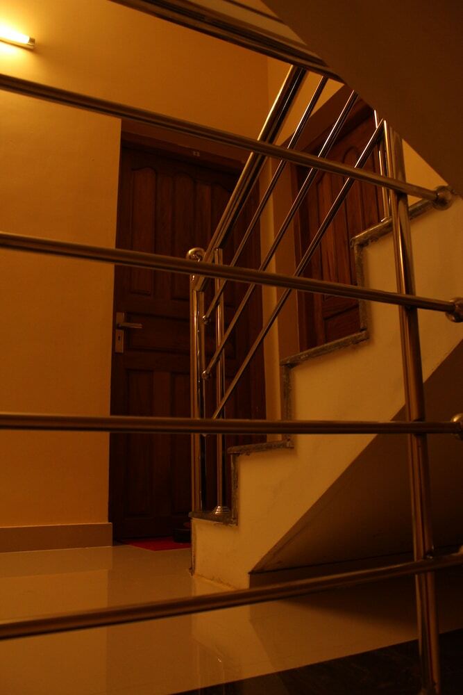 Hotel Bastian Homestay