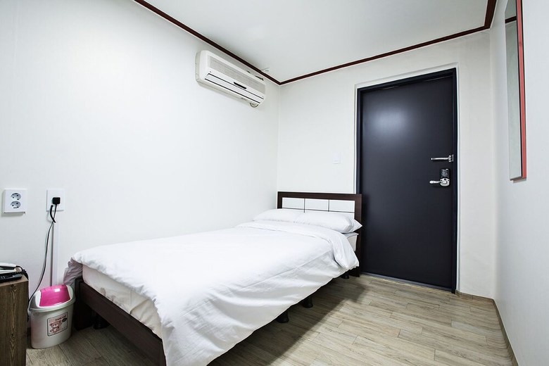 Hostal Jc Inn Dongdaemun - Hostel