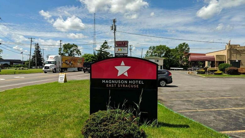 Motel Magnuson Hotel East Syracuse