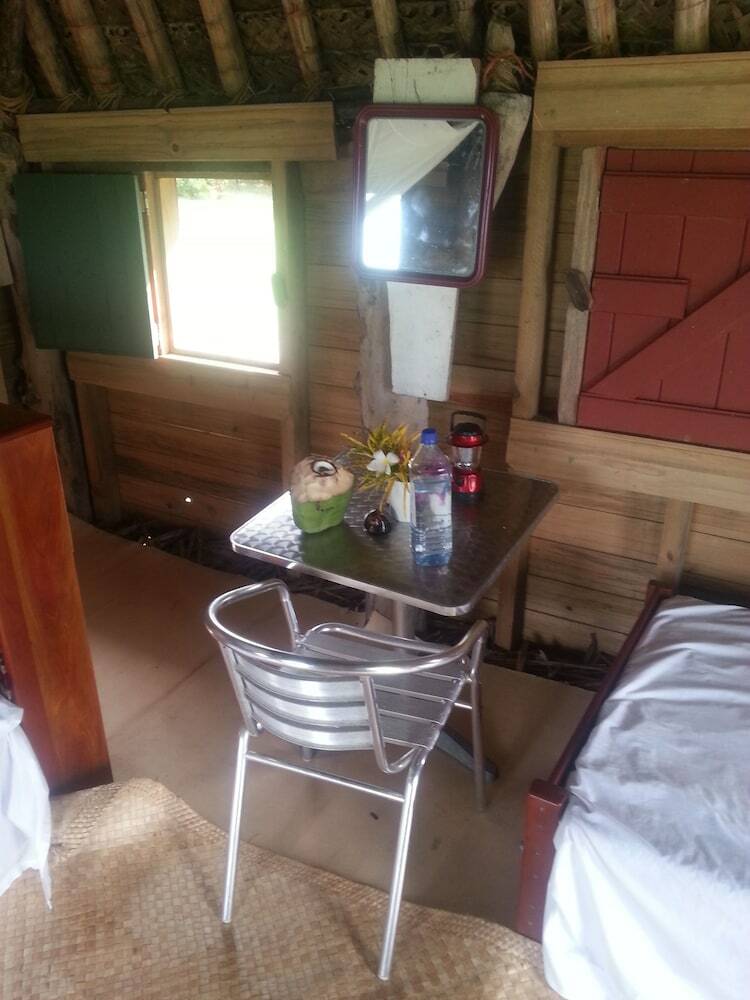 Hotel Yasawa Homestays
