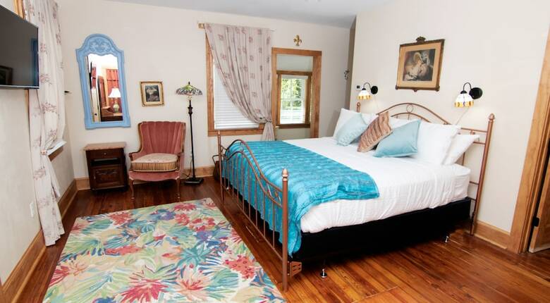 Bed & Breakfast Sweetwater Branch Inn