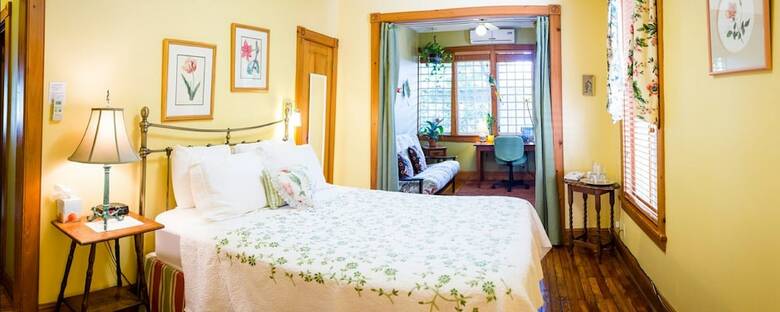 Bed & Breakfast Sweetwater Branch Inn