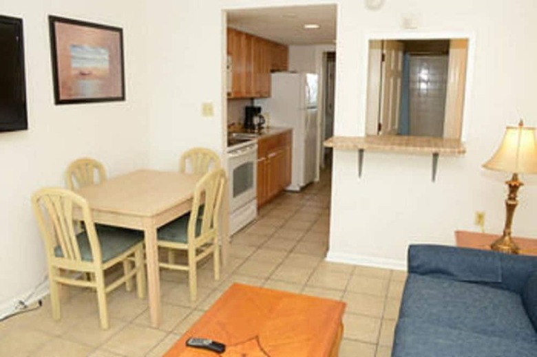 Bluewater Resort By Elliott Beach Rentals