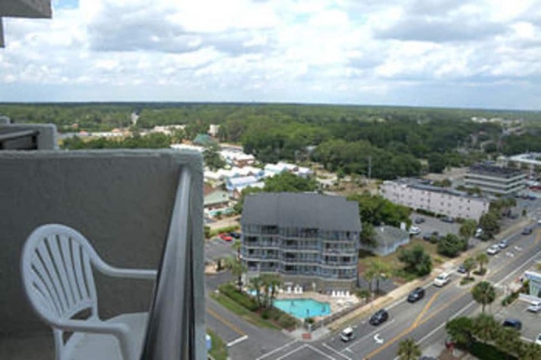 Bluewater Resort By Elliott Beach Rentals