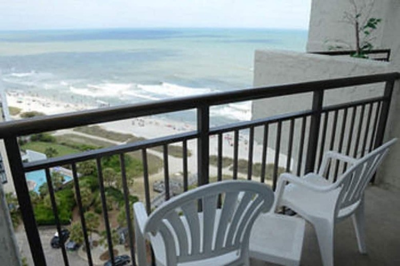 Bluewater Resort By Elliott Beach Rentals