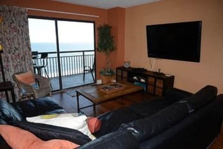 Bluewater Resort By Elliott Beach Rentals