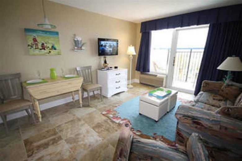 Boardwalk Beach Resort By Elliott Beach Rentals
