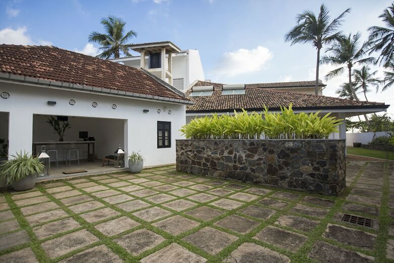 Hotel Arabella On Boossa