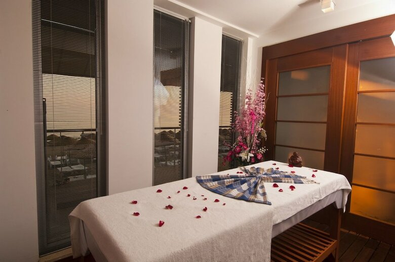 Hotel Yalihan UNA