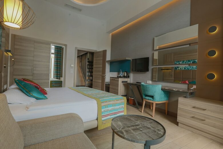 Long Beach Harmony Hotel & Spa - All Inclusive