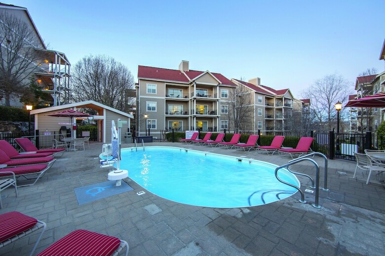 Hotel Club Wyndham Branson At The Meadows