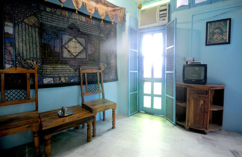 Hotel Cosy Guest House