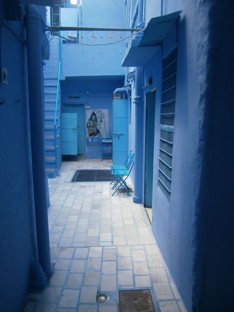 Hotel Cosy Guest House