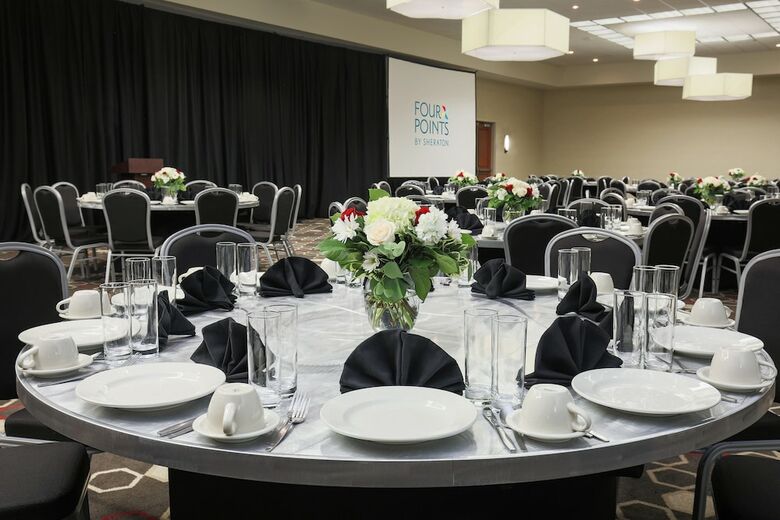 Hotel Four Points By Sheraton Bentonville