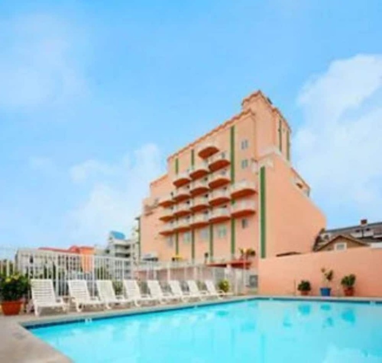 Hotel Paradise Plaza Inn