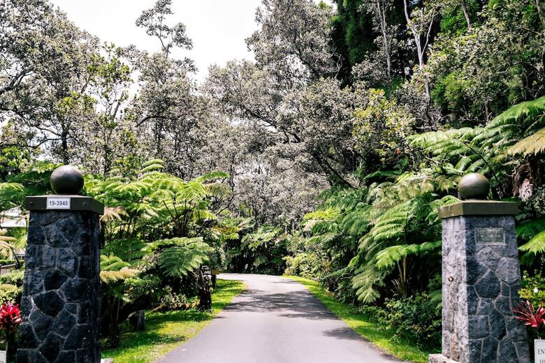 Bed & Breakfast Kilauea Lodge And Restaurant