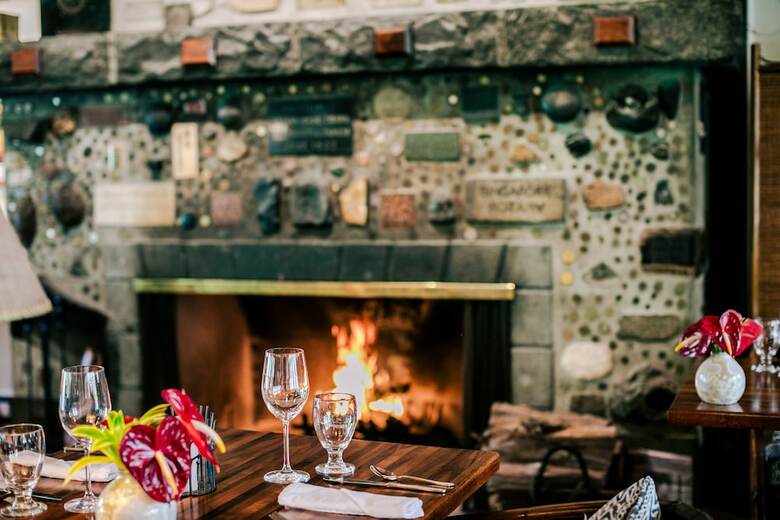 Bed & Breakfast Kilauea Lodge And Restaurant