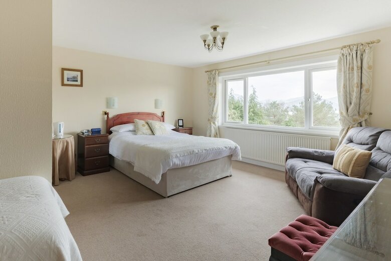 Hotel Braeburn Guest House / B&B