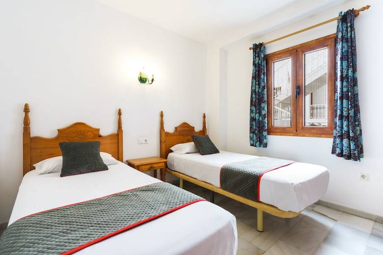 Oyo Apartamentos Pepe Mesa