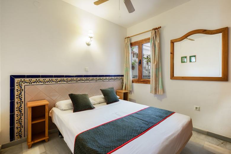 Oyo Apartamentos Pepe Mesa