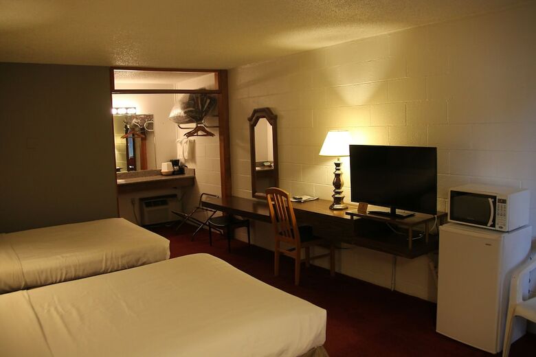 Motel University Inn
