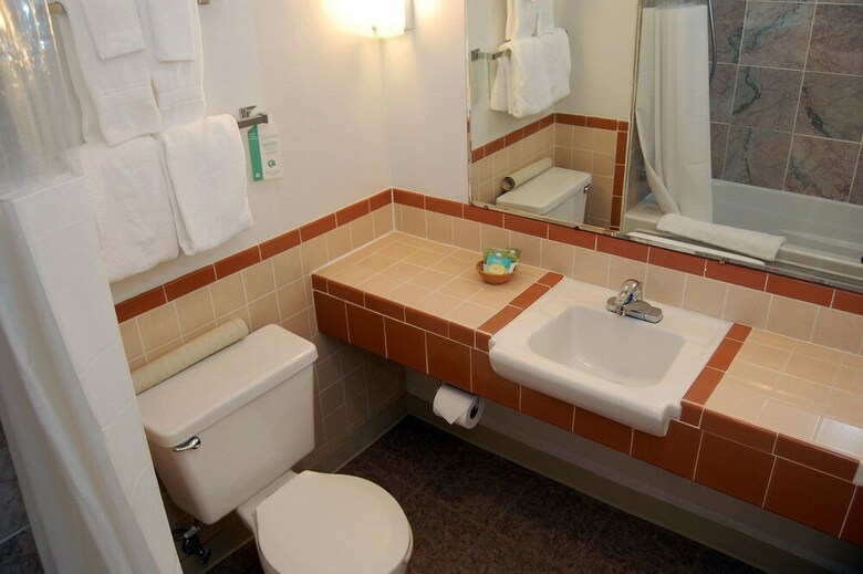 Motel University Inn
