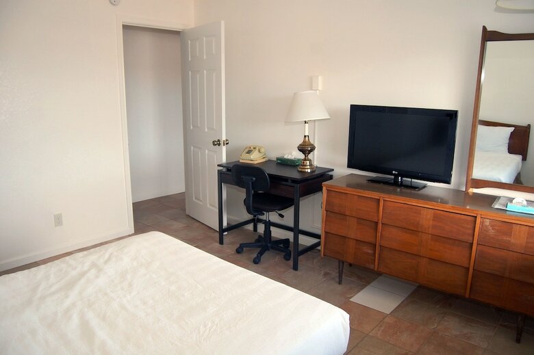 Motel University Inn