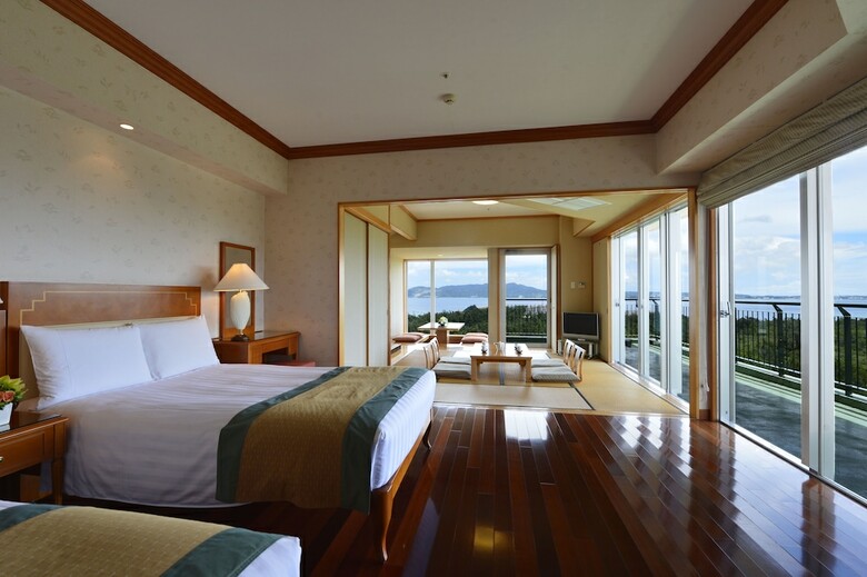 Hotel Okinawa Marriott Resort & Spa