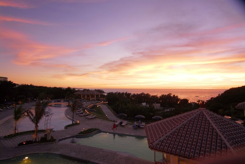 Hotel Okinawa Marriott Resort & Spa