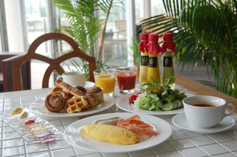 Hotel Okinawa Marriott Resort & Spa