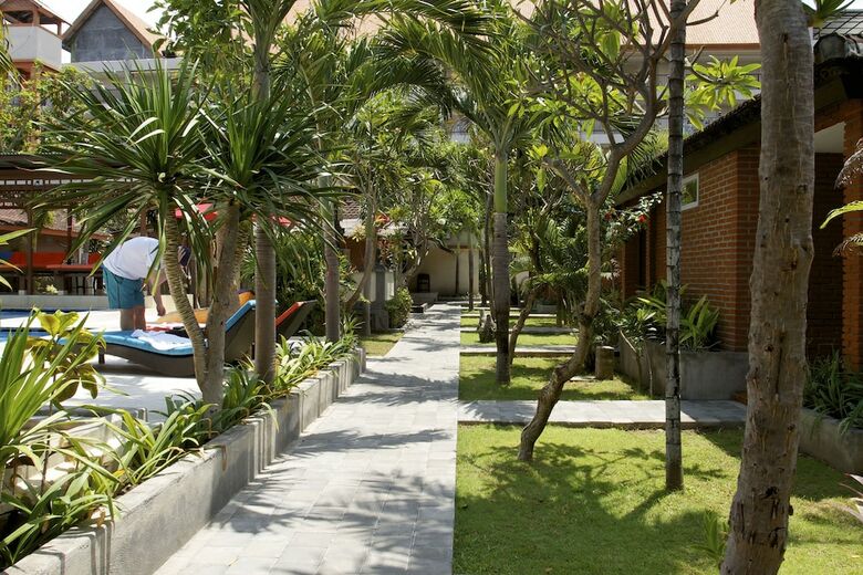 Ayu Lili Garden Hotel