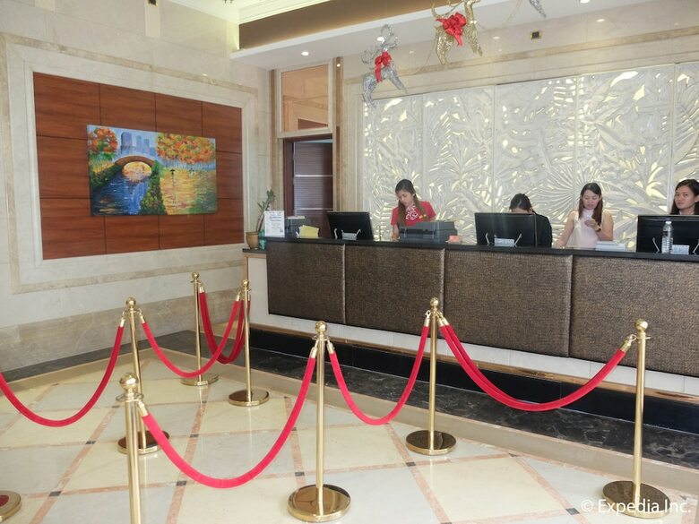 Hotel Central Park Tower Resort