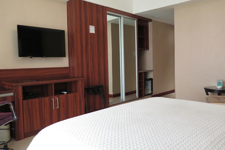 Hotel Central Park Tower Resort