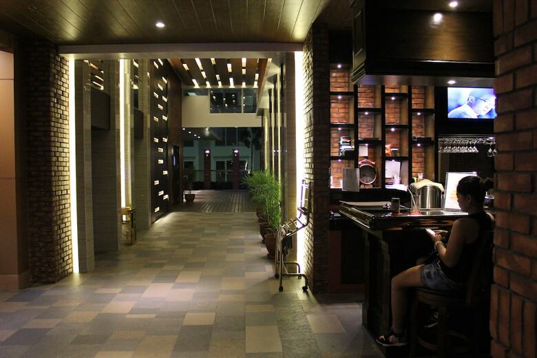 Hotel Central Park Tower Resort
