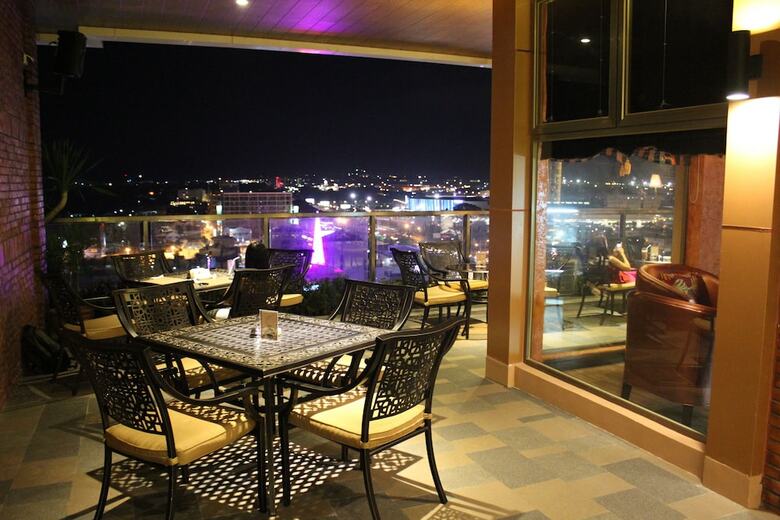 Hotel Central Park Tower Resort