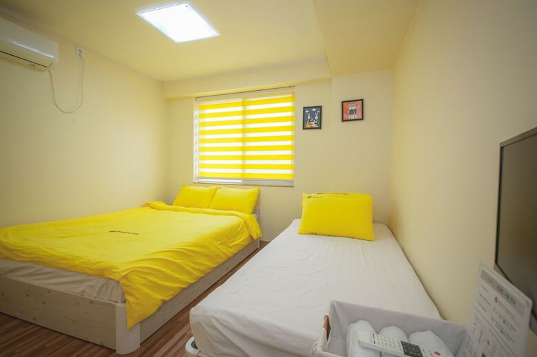 Hotel 24 Guesthouse Haeundae Premier