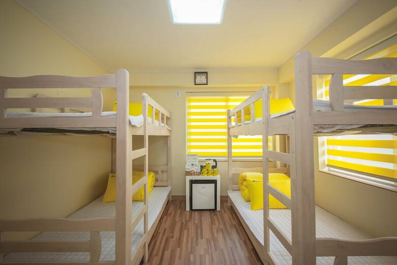 Hotel 24 Guesthouse Haeundae Premier