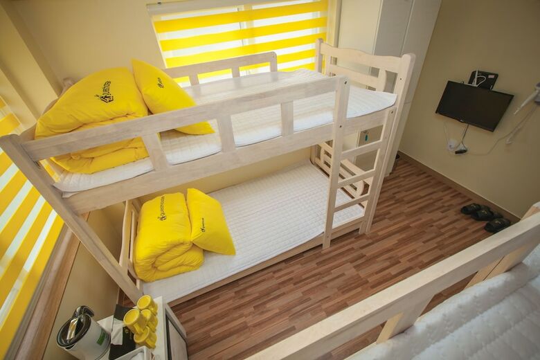 Hotel 24 Guesthouse Haeundae Premier