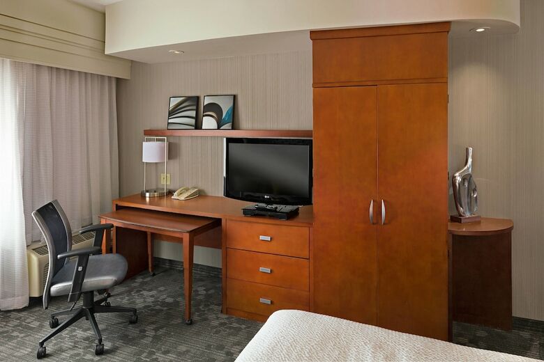 Hotel Courtyard By Marriott Harrisburg Hershey