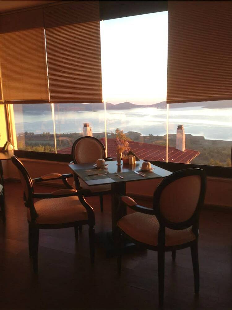 Nevros Hotel Resort & Spa