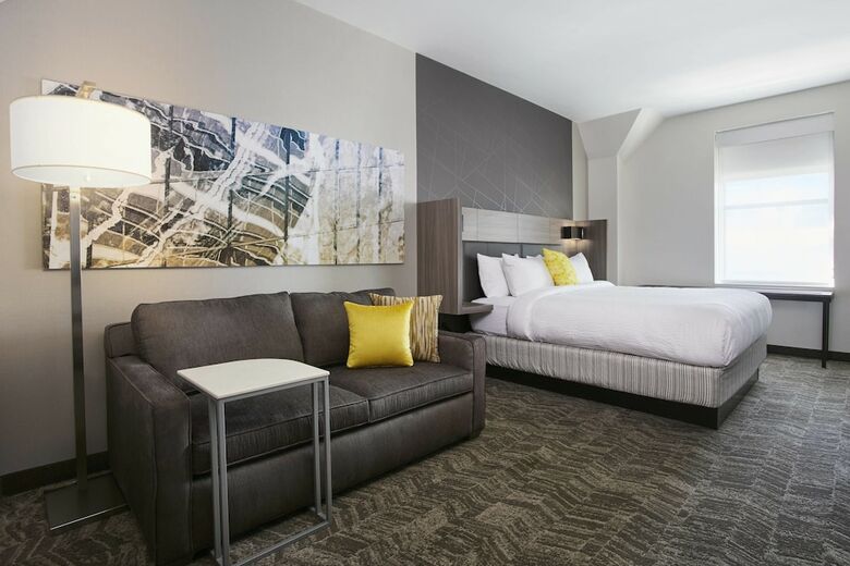 Hotel Springhill Suites By Marriott Milwaukee Downtown