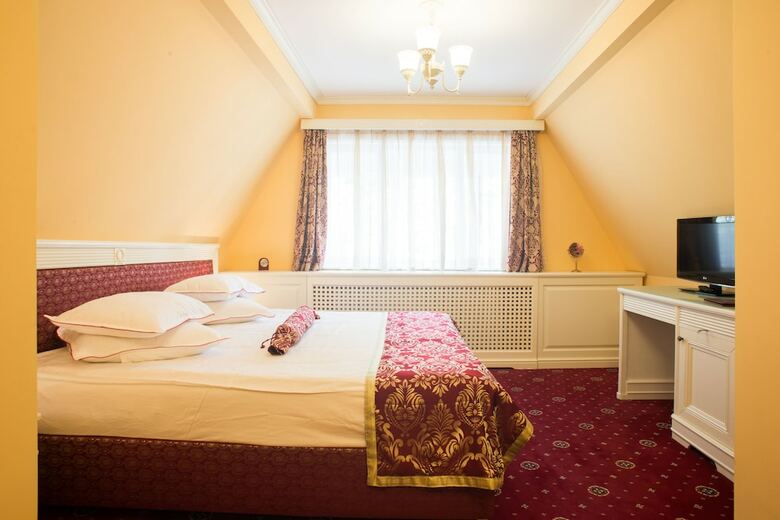Hotel Vila Economat