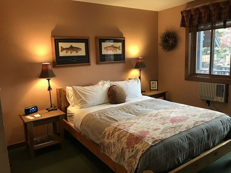 Good Medicine Lodge Bed & Breakfast