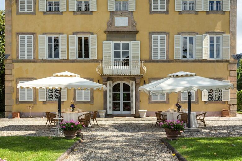 Coselli's Collection Luxury Villas Rental