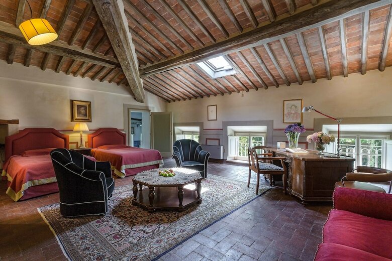 Coselli's Collection Luxury Villas Rental